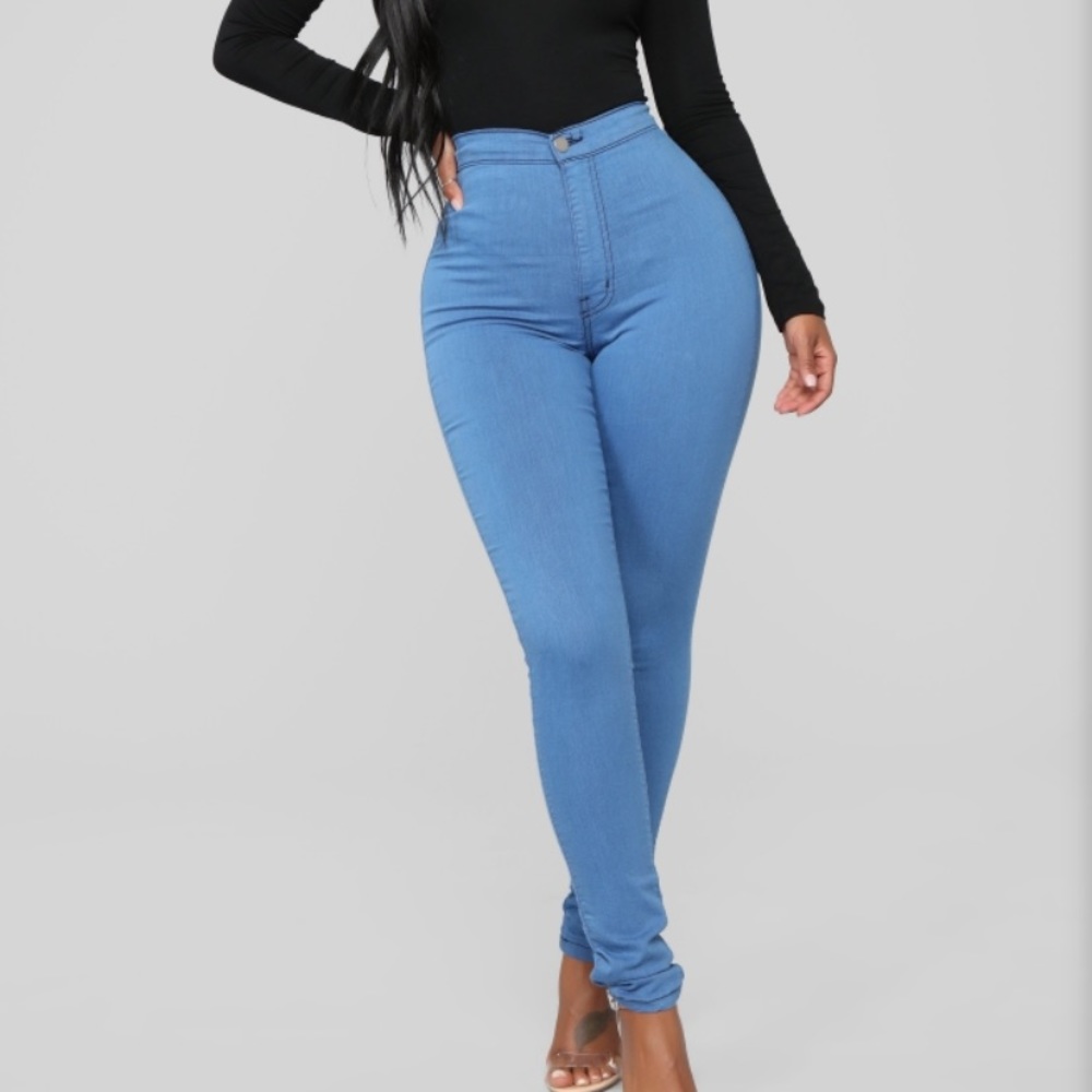 High waisted jeans